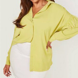 Brand New Boohoo PLUS FEATHER DETAIL SHIRT